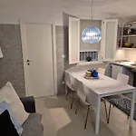 Cattaro 37 Hospitality Srls Apartmán
