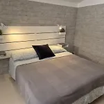 Cattaro 37 Hospitality Srls Apartmán Bari